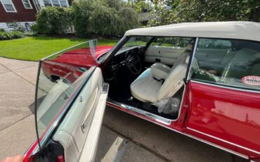 Oldsmobile-Ninety-eight-1970-red-152887-5