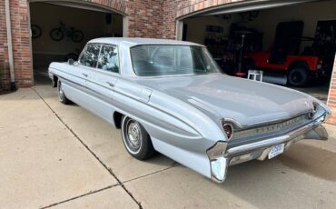 Oldsmobile-Super-88-1961-blue-93342-2