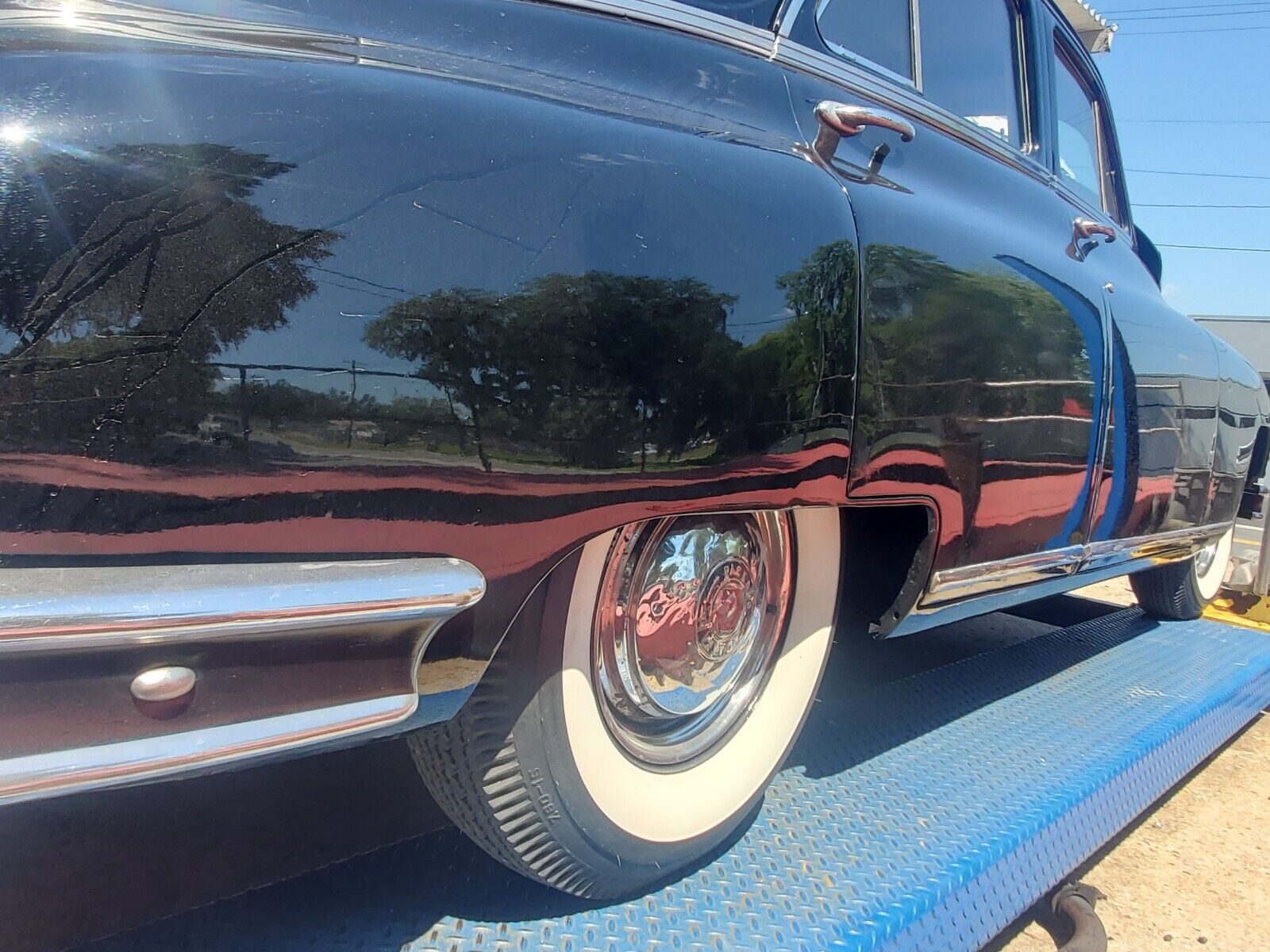 Packard-Eight-Berline-1948-Black-112833-36