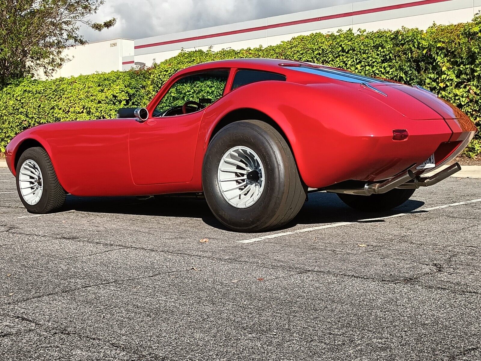 Panhard-J-6-Panther-Coupe-1963-Red-Black-8-13