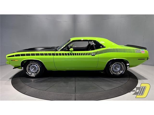 Plymouth-Cuda-Coupe-1970-Green-Black-13881-30