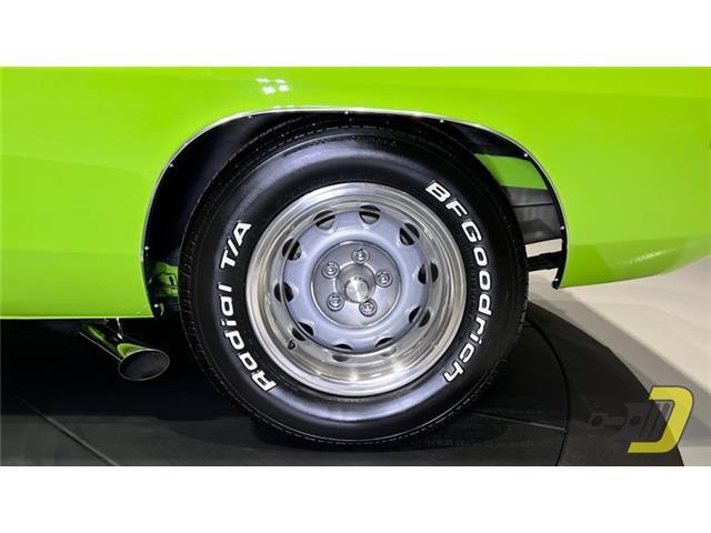 Plymouth-Cuda-Coupe-1970-Green-Black-13881-33