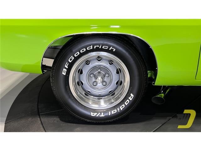 Plymouth-Cuda-Coupe-1970-Green-Black-13881-34