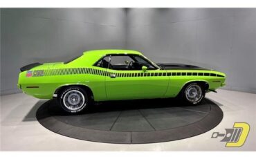 Plymouth-Cuda-Coupe-1970-Green-Black-13881-9