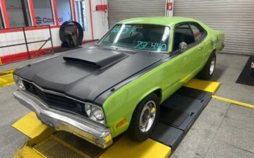 Plymouth-Duster-1973-green-160934-7