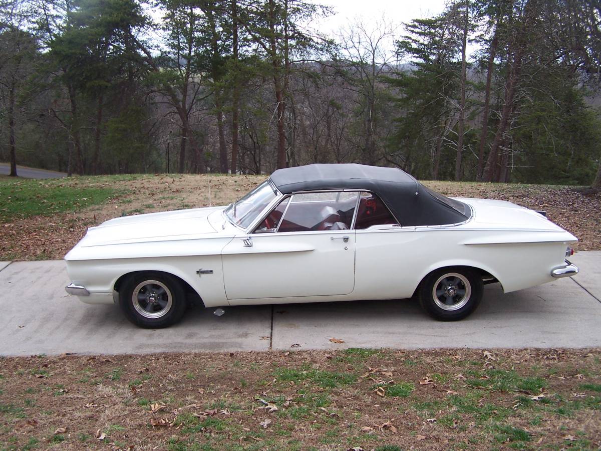 Plymouth-Fury-convertible-1962-white-30478-1