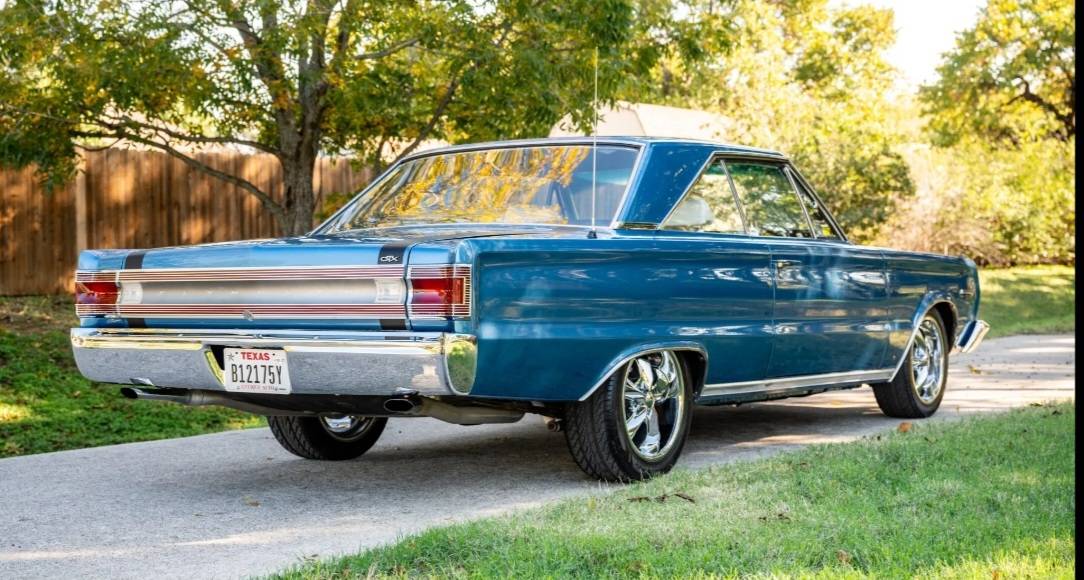 Plymouth-Gtx-440-1967-blue-1658-4