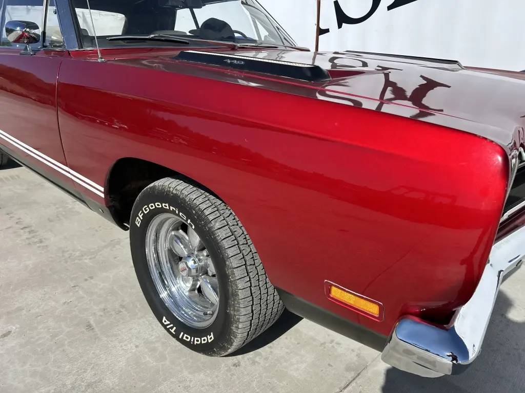 Plymouth-Gtx-440-convertible-1969-red-2-15