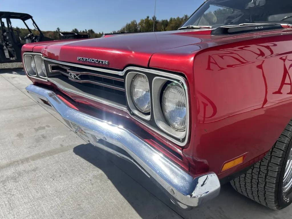 Plymouth-Gtx-440-convertible-1969-red-2-2