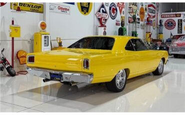 Plymouth-Road-Runner-1969-Yellow-Black-4126-28