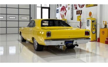 Plymouth-Road-Runner-1969-Yellow-Black-4126-5