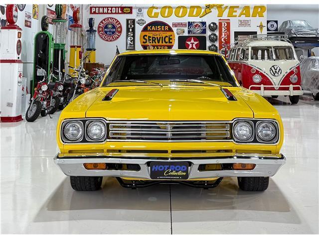 Plymouth-Road-Runner-1969-Yellow-Black-4126-7