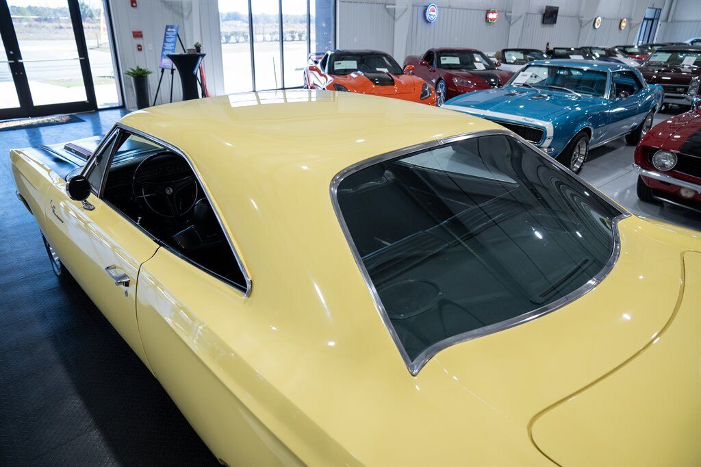 Plymouth-Road-Runner-1969-Yellow-Black-77549-18