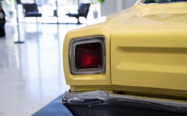 Plymouth-Road-Runner-1969-Yellow-Black-77549-22