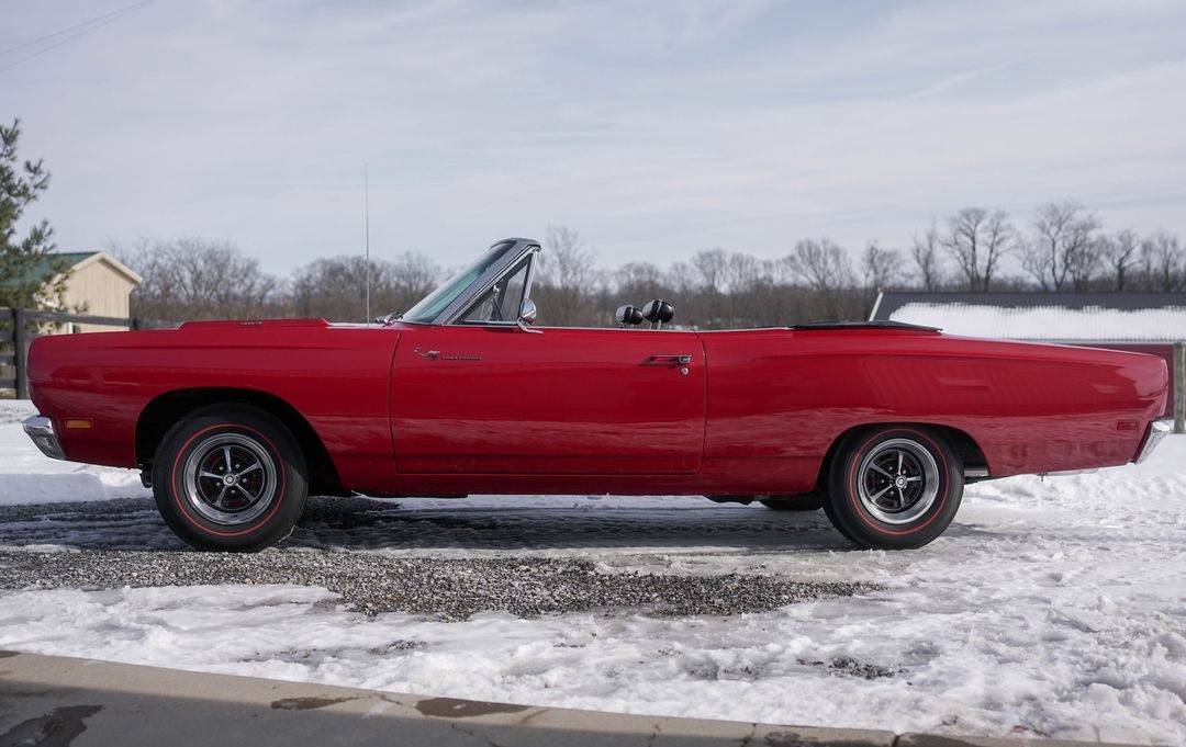 Plymouth-Road-runner-convertible-1969-121103-1