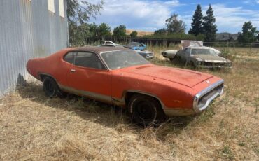 Plymouth-Satellite-1972-orange-160932-1