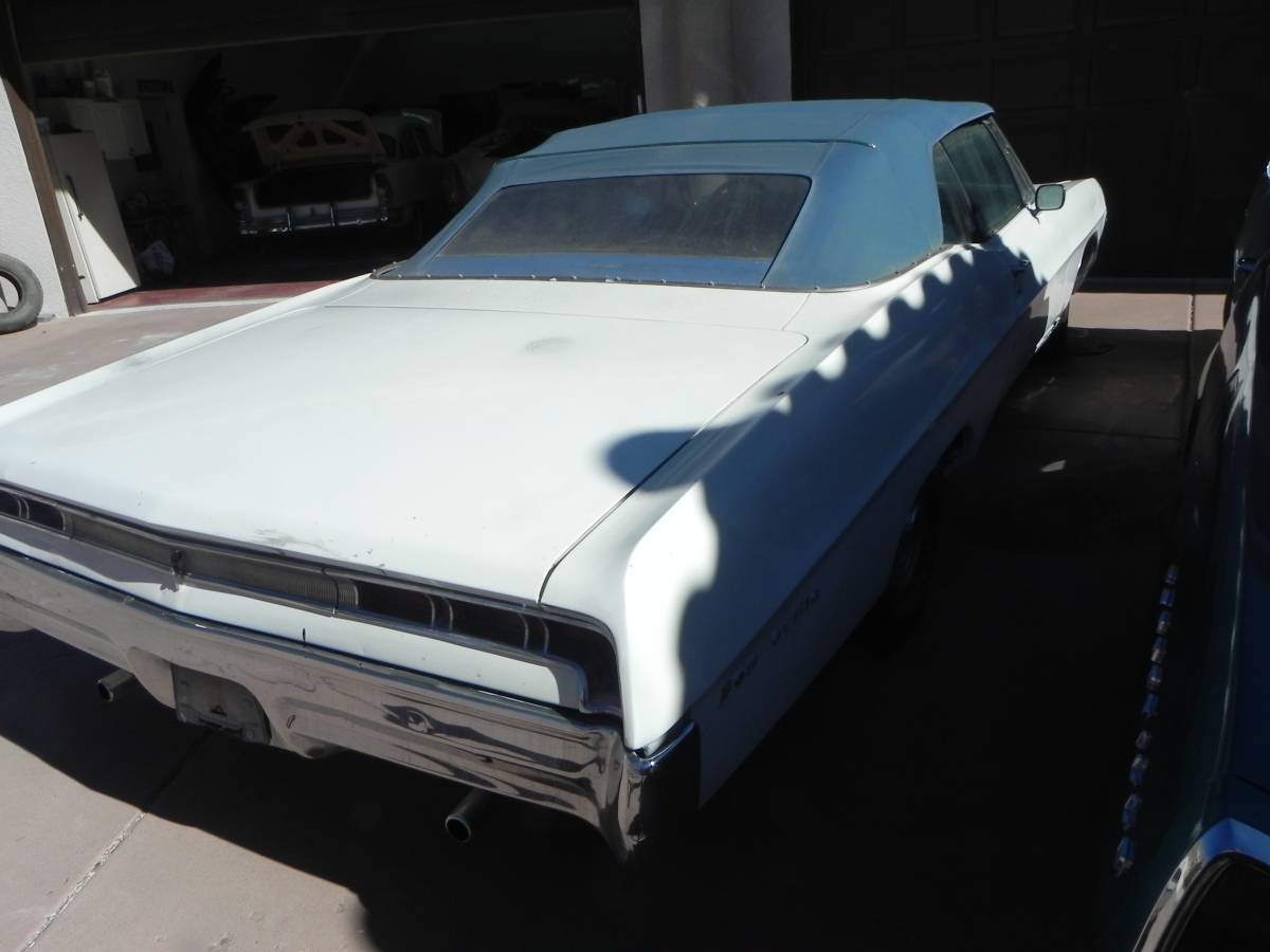 Pontiac-Bonnevillb-1967-white-80467-4