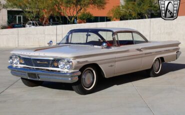 Pontiac-Bonneville-1960-Shell-Tone-Ivory-Red-94227-3