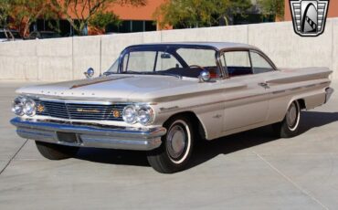 Pontiac-Bonneville-1960-Shell-Tone-Ivory-Red-94227-4