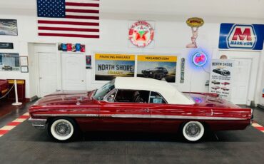 Pontiac-Bonneville-1961-Burgundy-Burgundy-16821-33