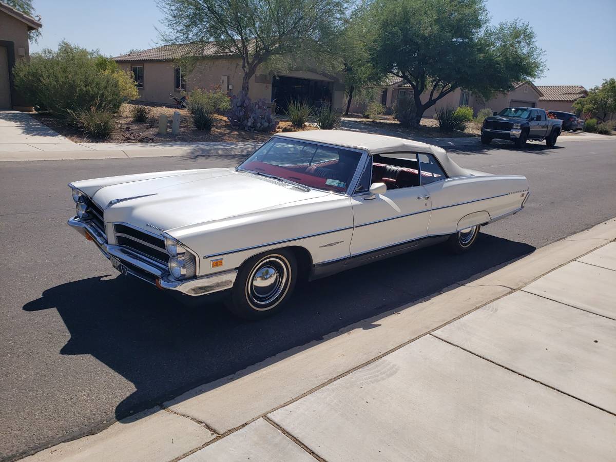 Pontiac-Bonneville-1965-white-125529-3