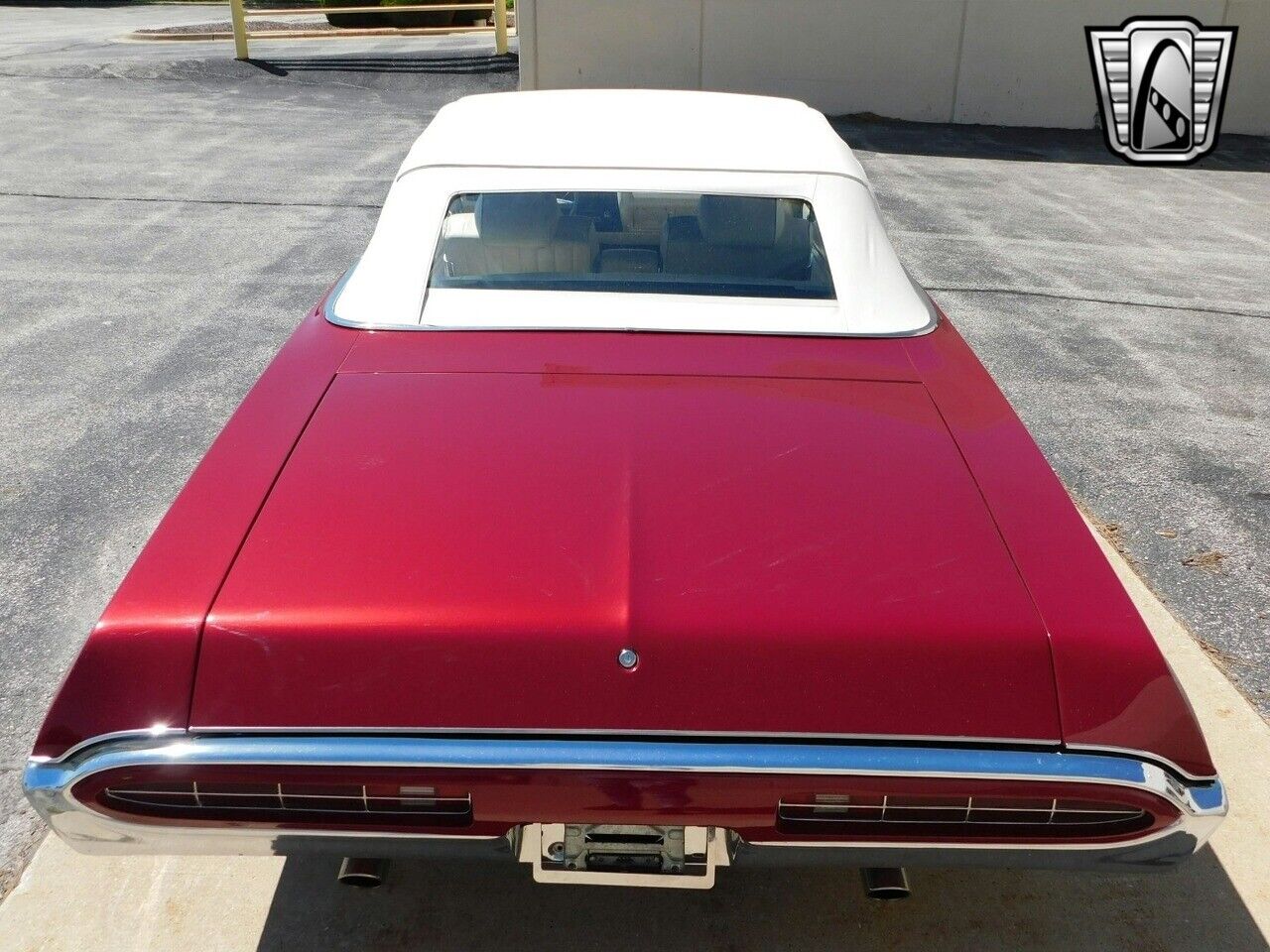 Pontiac-Bonneville-1970-Red-White-124789-4