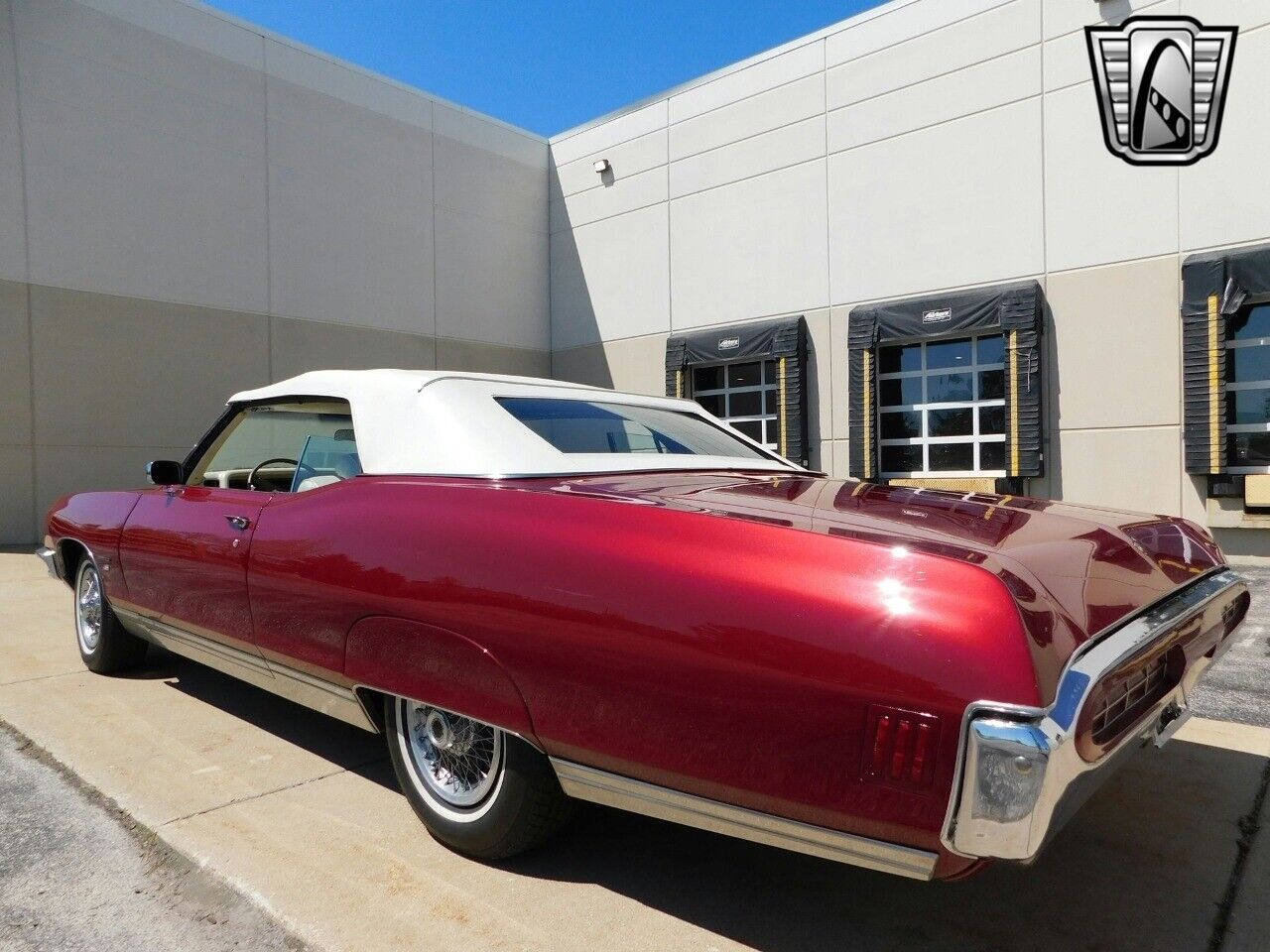 Pontiac-Bonneville-1970-Red-White-124789-6