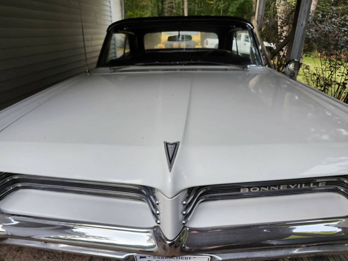 Pontiac-Bonneville-convertible-1964-white-144841-21