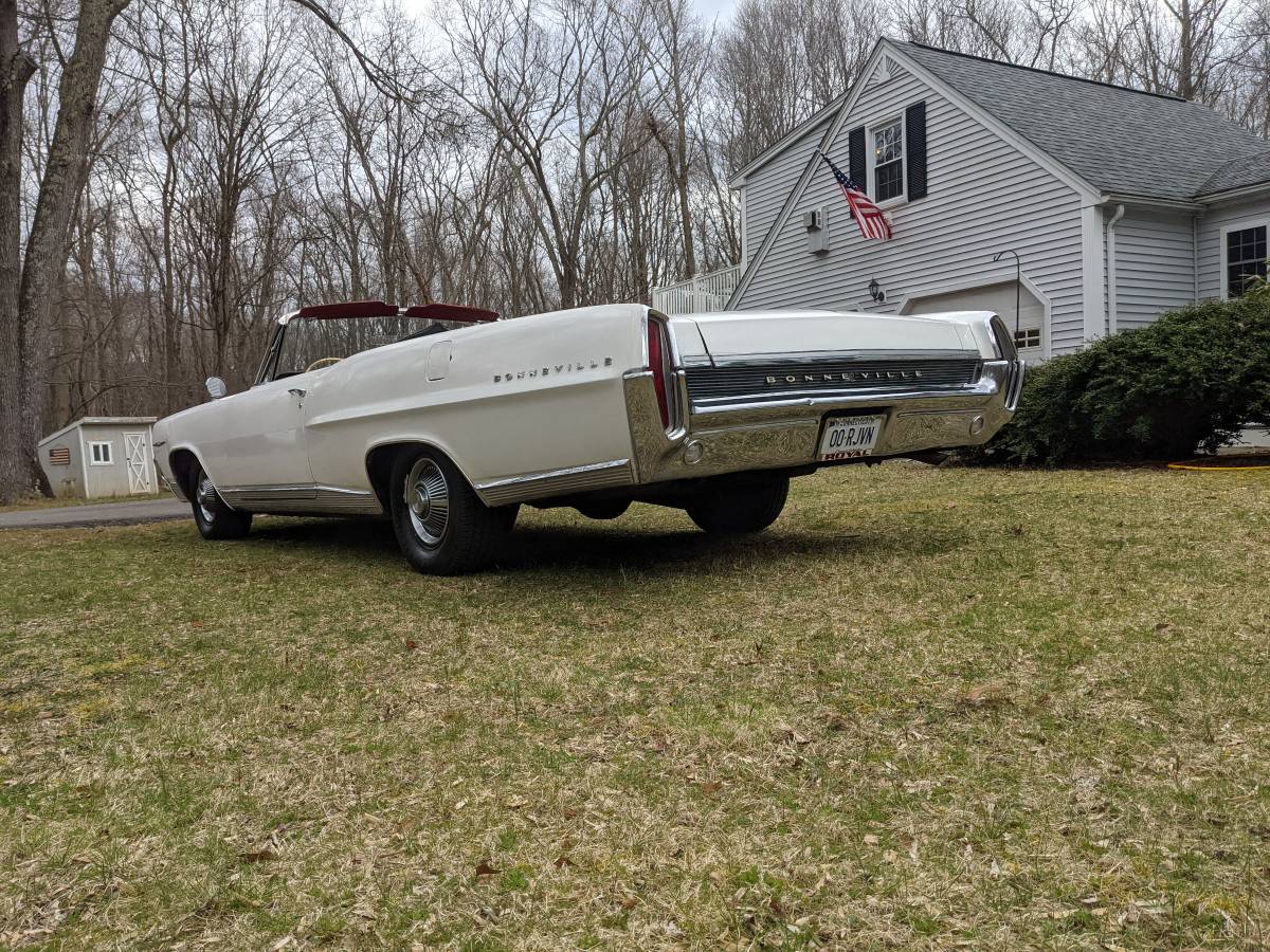 Pontiac-Bonneville-convertible-1964-white-144841-23