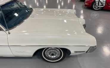 Pontiac-Catalina-1967-White-Blue-54077-7