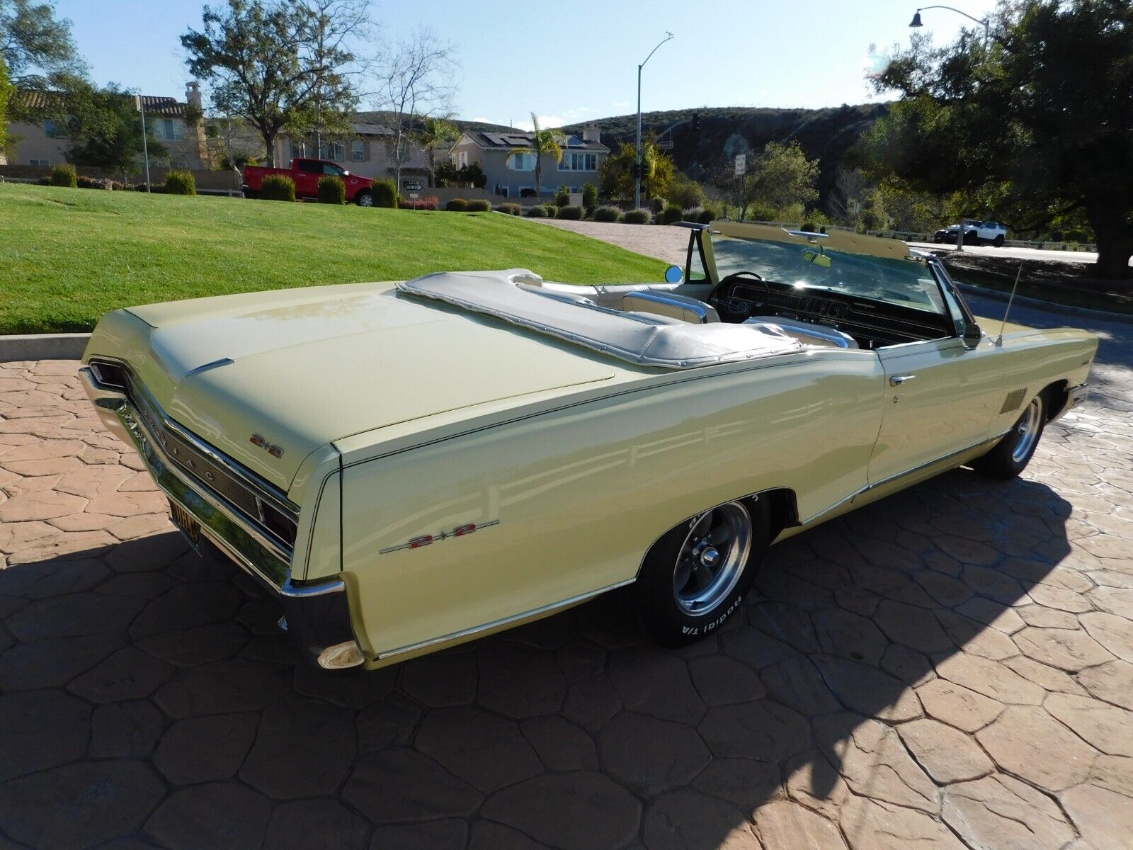 Pontiac-Catalina-Cabriolet-1965-Yellow-White-69202-11