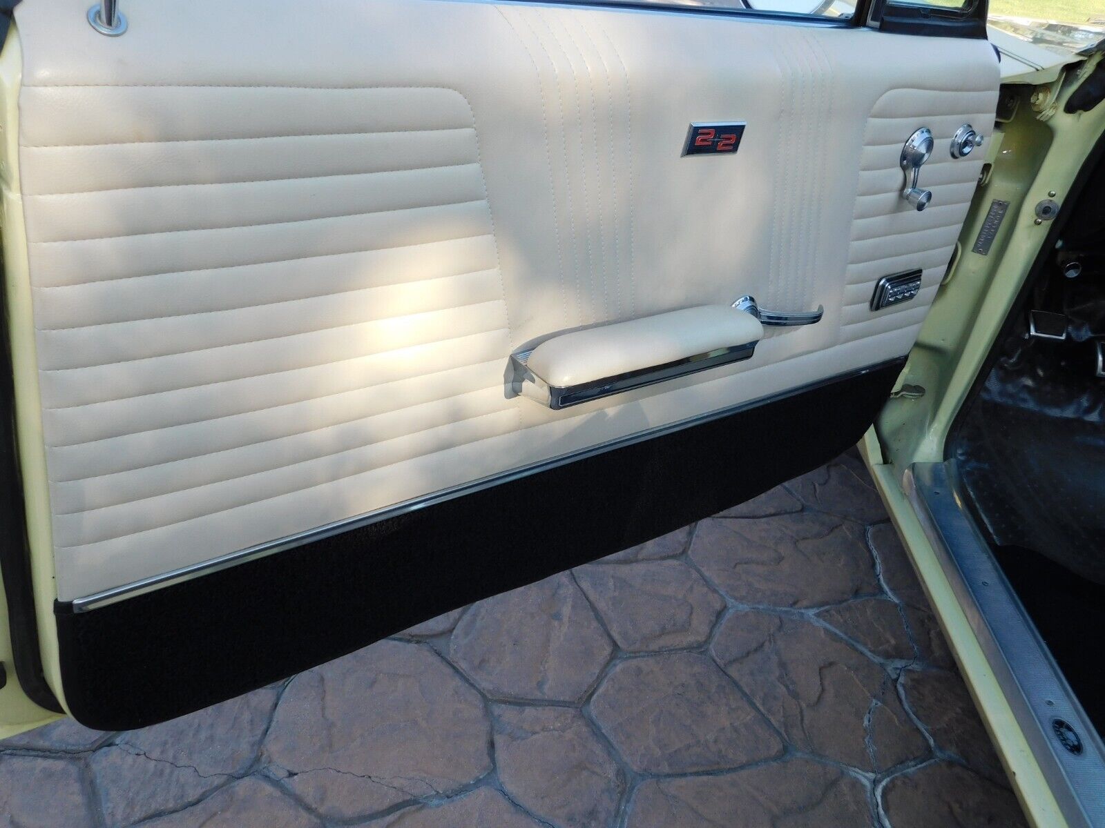 Pontiac-Catalina-Cabriolet-1965-Yellow-White-69202-19