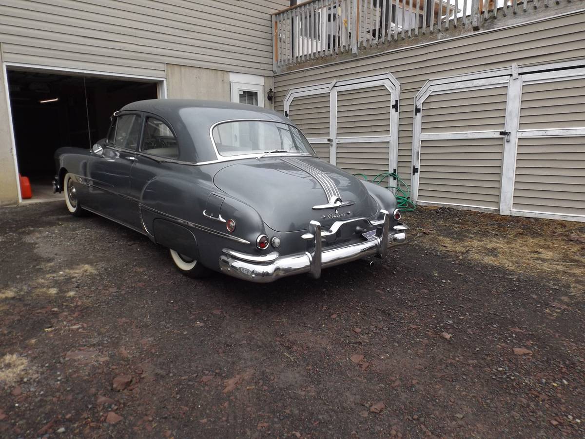 Pontiac-Chiefton-1950-grey-86904-2