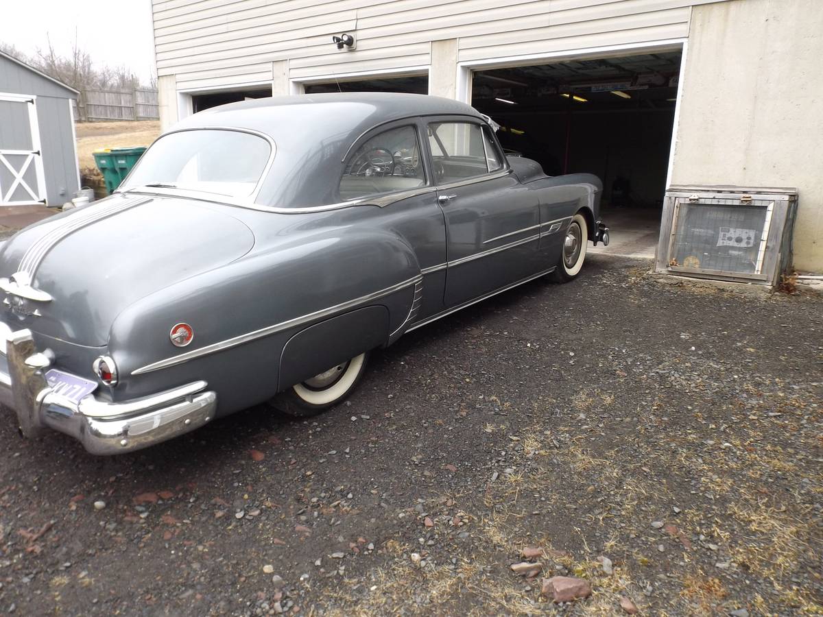 Pontiac-Chiefton-1950-grey-86904-3