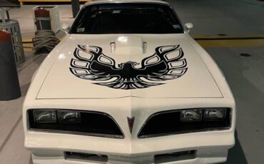 Pontiac-Firebird-trans-am-1978-white-102998-1