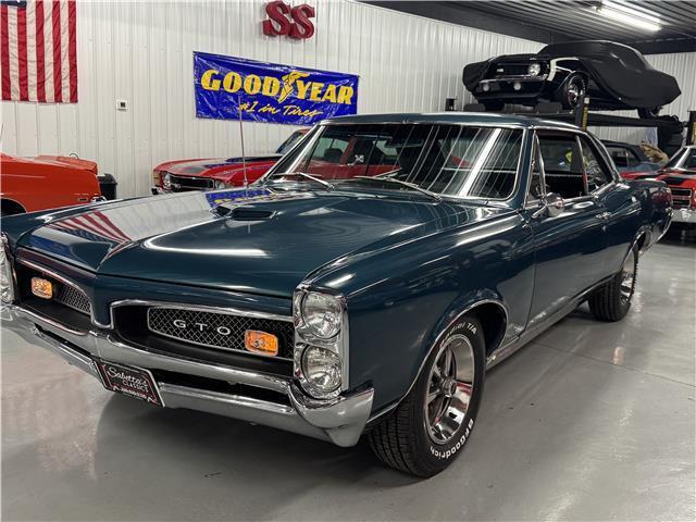 Pontiac-GTO-1967-Mariner-Turquoise-Black-64374-16