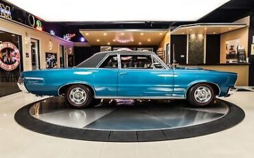 Pontiac-GTO-Coupe-1965-Teal-Black-2438-11