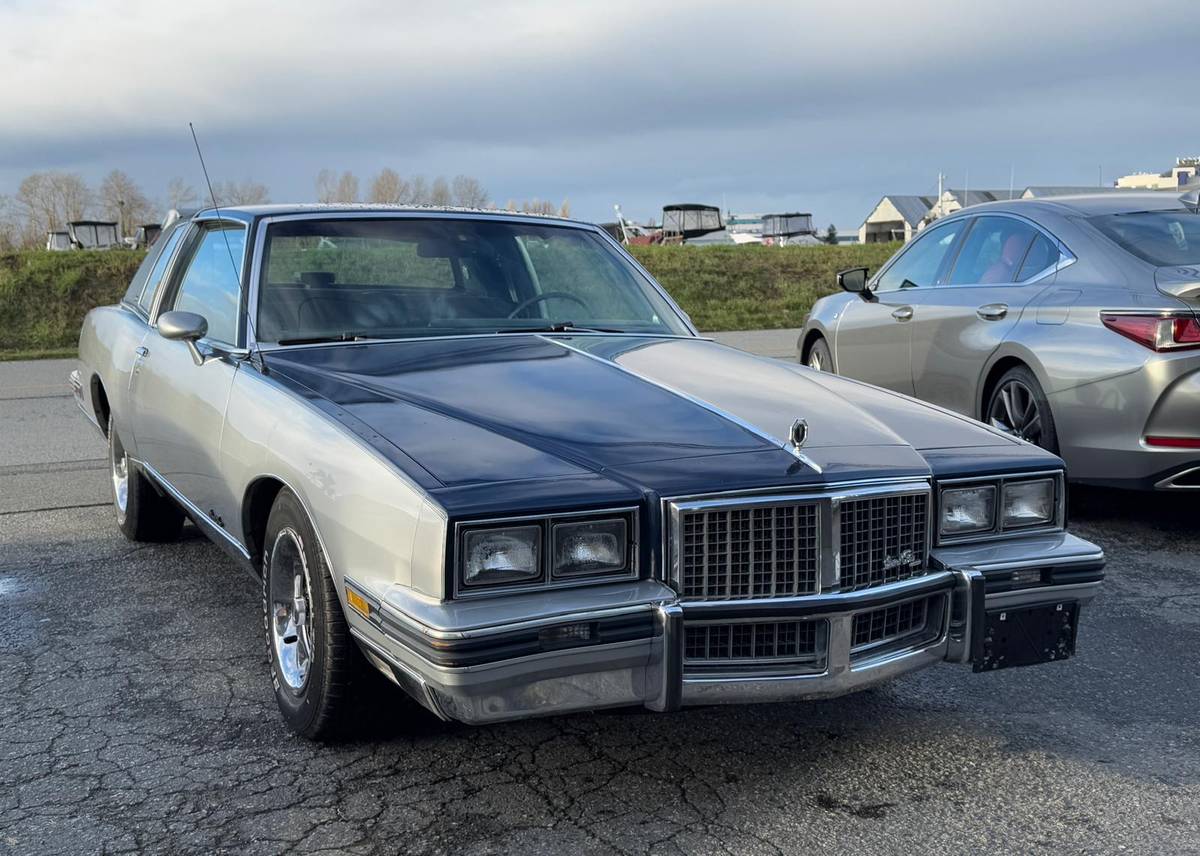 Pontiac-Grand-prix-brougham-1986-90054-2