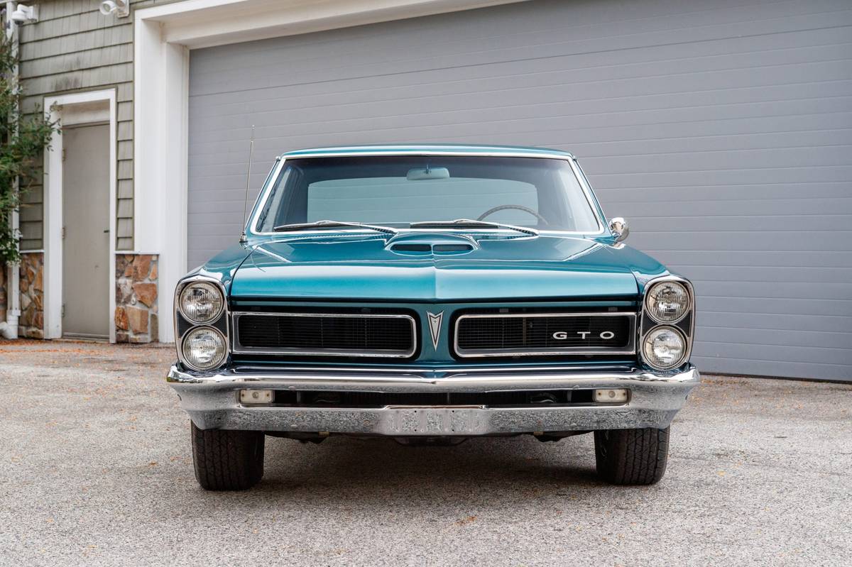 Pontiac-Gto-hardtop-1965-149669-3