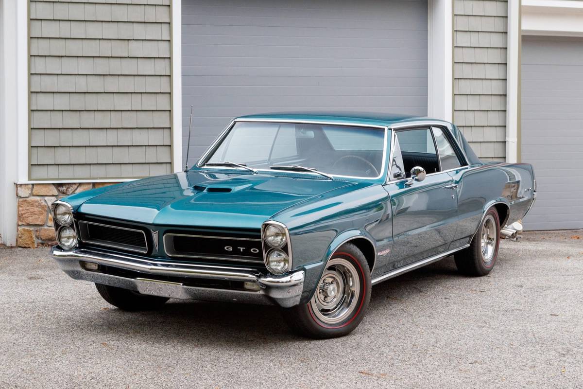 Pontiac-Gto-hardtop-1965-149669