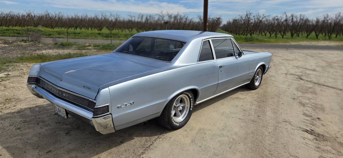 Pontiac-Lemans-1965-grey-321868-2