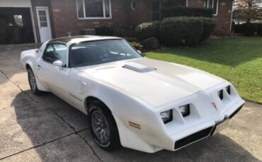 Pontiac-Trans-am-1980-white-116436-2