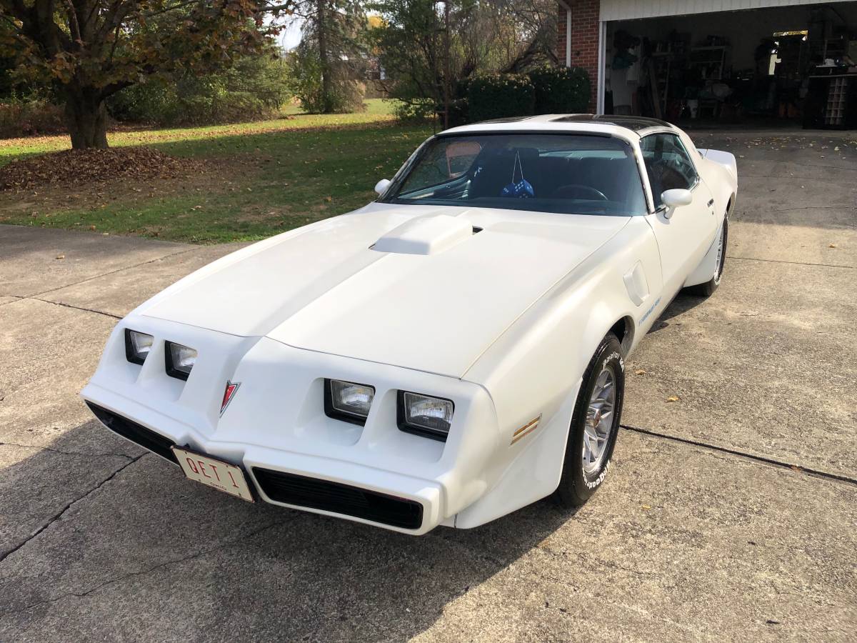 Pontiac-Trans-am-1980-white-116436