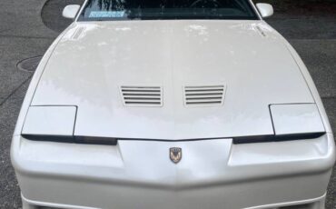 Pontiac-Trans-am-1988-white-148059