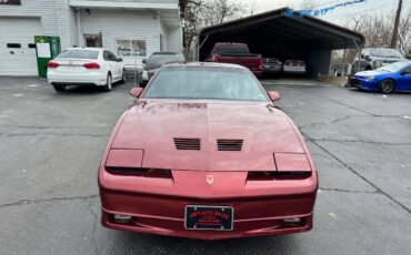 Pontiac-Trans-am-gta-1989-101388-1