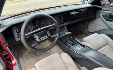 Pontiac-Trans-am-gta-1989-101388-8