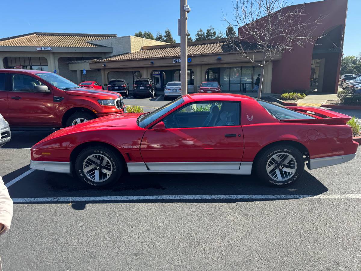 Pontiac-trans-am-1989-red-46671-2