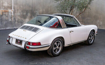 Porsche-911-1971-White-Other-Color-0-4