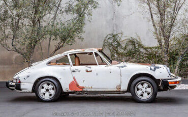 Porsche-911-1975-White-Other-Color-0-3