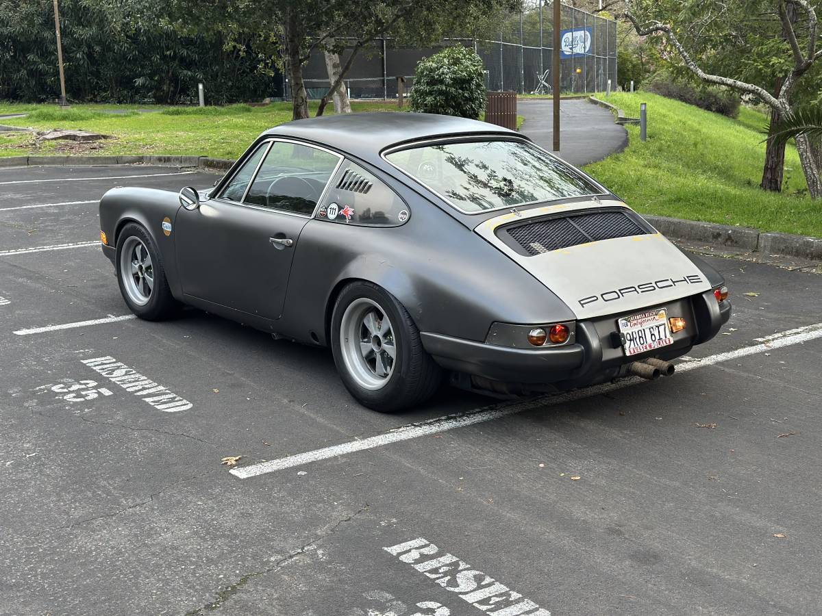 Porsche-911-1975-grey-2623-3